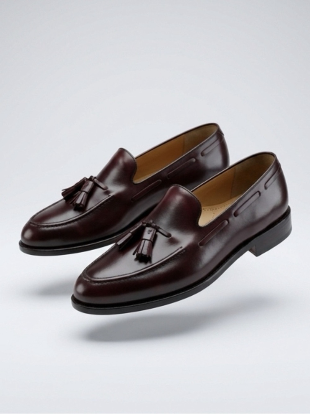 Johnston & Murphy Men's Tassel Loafers in Burgundy #cordovan #dressshoes